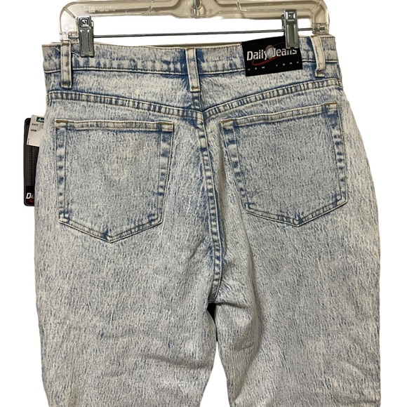 NWT Vintage 90s Daily Jeans Acid Wash High Rise Cutout Jeans NOS - Picture 9 of 15